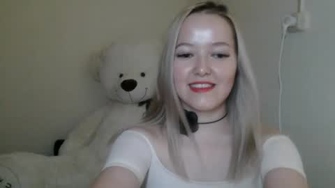 _sweet_smile_ online show from 28, 7, 2026