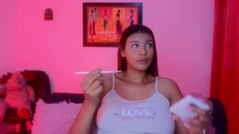   0900 p.m a 0500 a.m Colombia time UTC -5  online show from 27, 2, 2026