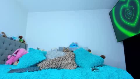 Maria Fernanda online show from 2, 2, 2026