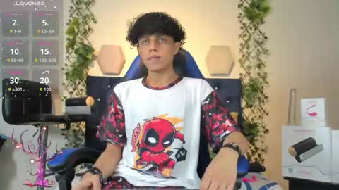 Snapshot of _taylor_black chatting on 13, 11, 2025 Taylor online show from 13, 11, 2025