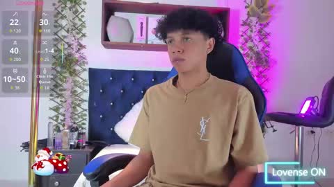 Snapshot of _taylor_black chatting on 5, 1, 2026 Taylor online show from 5, 1, 2026