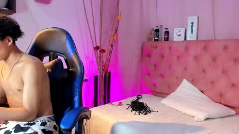 Snapshot of _taylor_black chatting on 22, 3, 2026 Taylor online show from 22, 3, 2026