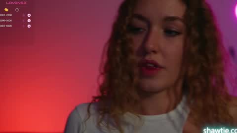 Snapshot of _taylor_swift chatting on 9, 1, 2025 Taylor online show from 9, 1, 2025