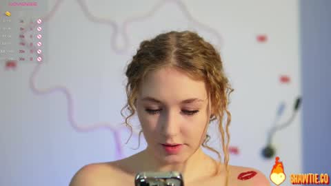 Snapshot of _taylor_swift chatting on 17, 2, 2025 Taylor online show from 17, 2, 2025