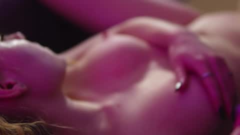 Snapshot of _taylor_swift chatting on 22, 2, 2025 Taylor online show from 22, 2, 2025