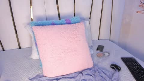 Rousse  online show from 7, 3, 2025