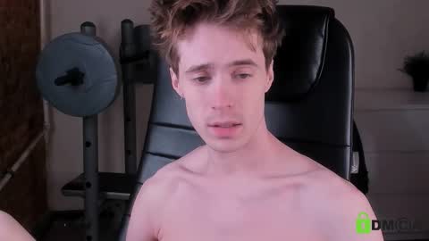 Snapshot of _tokyo_ghoul chatting on 14, 12, 2025 _tokyo_ghoul online show from 14, 12, 2025