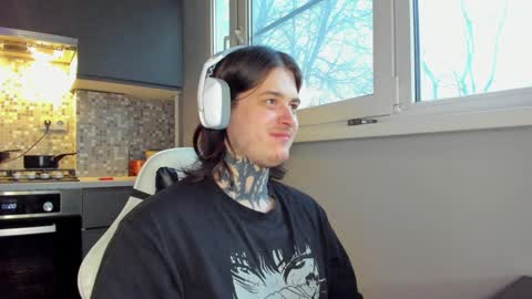 Snapshot of _torfin_ chatting on 10, 12, 2024 _torfin_ online show from 10, 12, 2024