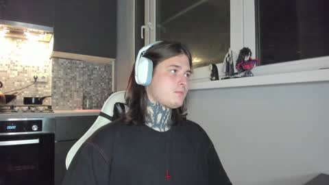 Snapshot of _torfin_ chatting on 4, 3, 2025 _torfin_ online show from 4, 3, 2025