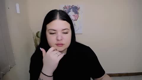 Snapshot of _trisha_li chatting on 14, 9, 2025 Trisha online show from 14, 9, 2025