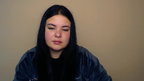 Snapshot of _trisha_li chatting on 14, 10, 2025 Trisha online show from 14, 10, 2025