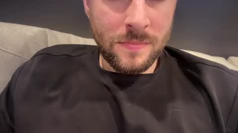 Snapshot of _ur_happy_meal chatting on 21, 2, 2025 DJ online show from 21, 2, 2025