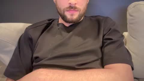 Snapshot of _ur_happy_meal chatting on 1, 3, 2025 DJ online show from 1, 3, 2025