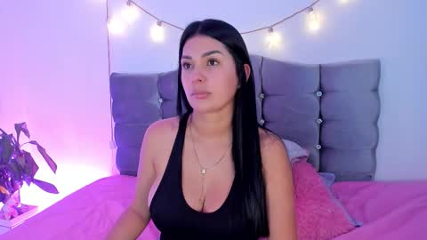 Snapshot of _valediaz__ chatting on 13, 3, 2026 Vale online show from 13, 3, 2026