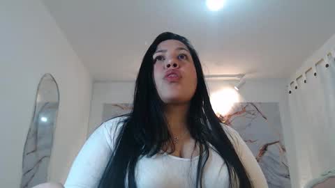 Snapshot of _valeriamiller chatting on 31, 10, 2025 valeria online show from 31, 10, 2025