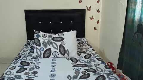 _victoriia_971 online show from 10, 2, 2026