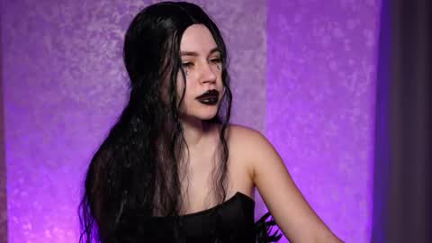 _white_mask_ online show from 19, 12, 2025