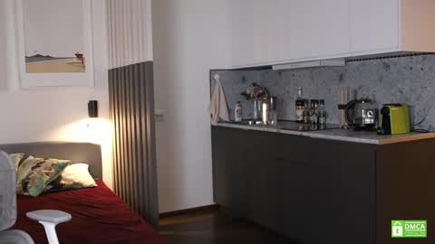 Snapshot of _whoareu_ chatting on 16, 10, 2025 Kristina online show from 16, 10, 2025