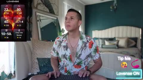 Snapshot of _xsebxx chatting on 17, 11, 2025 Sebastian online show from 17, 11, 2025