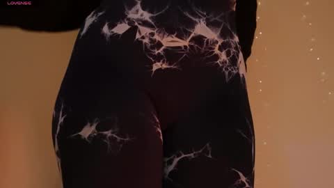 Macca and Ana online show from 21, 4, 2026