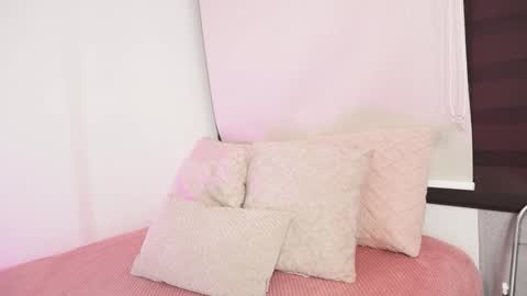 Alexandra  online show from 29, 10, 2025