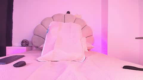 Aisha online show from 29, 10, 2025