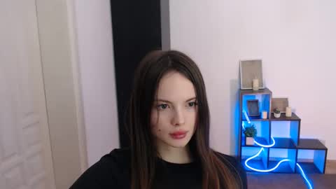 a_ariella_ online show from 11, 1, 2026