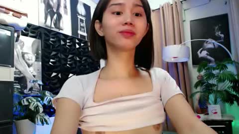 Lovely Yana  online show from 16, 1, 2026