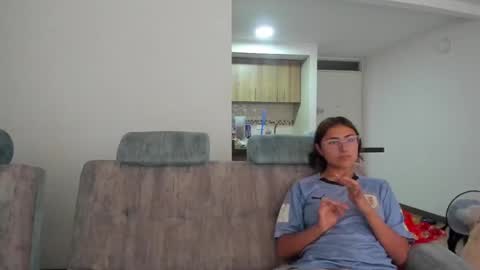 A Sexy Couple online show from 7, 1, 2025