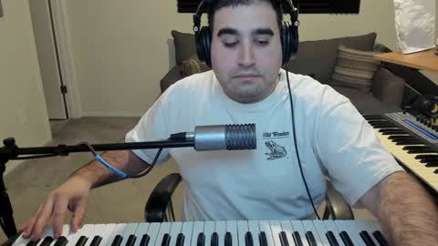 Snapshot of aaroleplayer chatting on 5, 1, 2025 Aaron online show from 5, 1, 2025