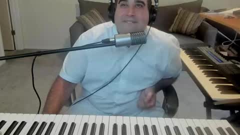 Snapshot of aaroleplayer chatting on 27, 9, 2025 Aaron online show from 27, 9, 2025