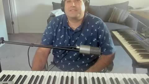 Snapshot of aaroleplayer chatting on 28, 9, 2025 Aaron online show from 28, 9, 2025