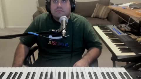 Snapshot of aaroleplayer chatting on 12, 10, 2025 Aaron online show from 12, 10, 2025