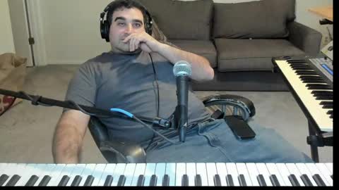 Aaron online show from 13, 4, 2026