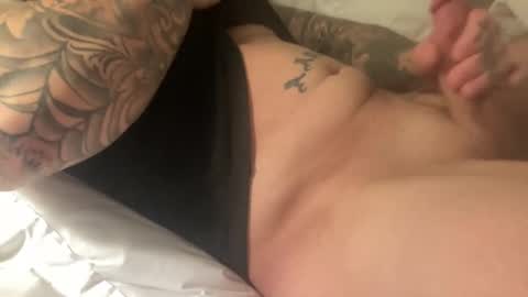 Snapshot of aaron846576 chatting on 12, 3, 2026 Canadashung online show from 12, 3, 2026