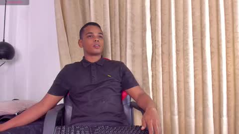 Snapshot of aaron_9827 chatting on 29, 1, 2025 aaron_9827 online show from 29, 1, 2025