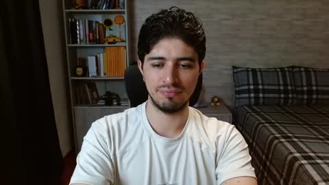 Aaron online show from 27, 5, 2026