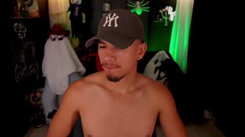 AARON  online show from 24, 10, 2025