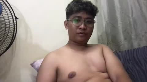 Snapshot of aasher15 chatting on 13, 2, 2026 aasher15 online show from 13, 2, 2026