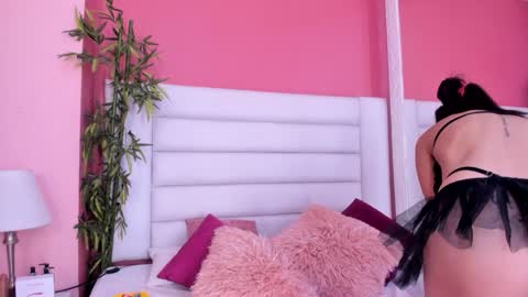 abbey_walker online show from 22, 1, 2025