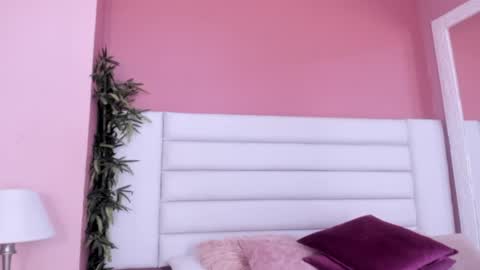 abbey_walker online show from 5, 2, 2025