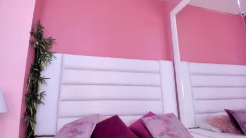 abbey_walker online show from 12, 2, 2025