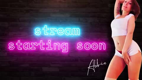 Snapshot of abbienextdoor chatting on 9, 11, 2025 Abbie online show from 9, 11, 2025