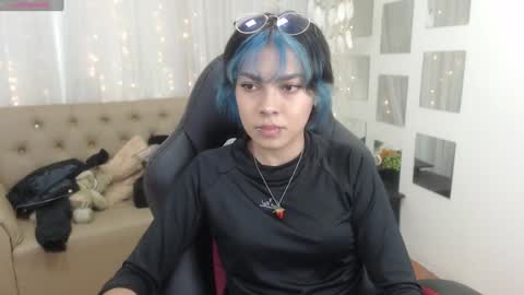 Snapshot of abbiross chatting on 5, 12, 2024 Abbi online show from 5, 12, 2024