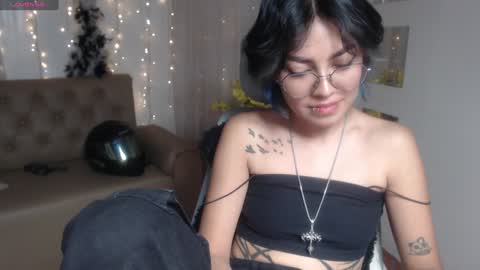 Snapshot of abbiross chatting on 8, 2, 2025 Abbi online show from 8, 2, 2025