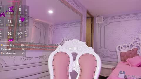 Snapshot of abby_adams20 chatting on 31, 12, 2024 abby online show from 31, 12, 2024