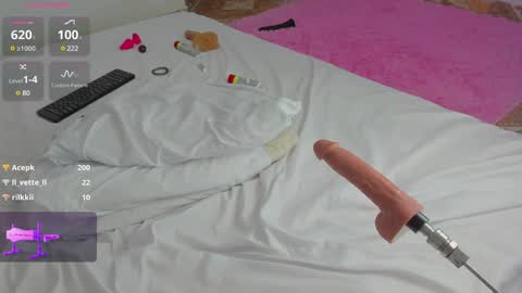 Snapshot of abby_anderson_ chatting on 1, 2, 2025   .   .   online show from 1, 2, 2025