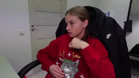 ABBY LAKER online show from 23, 12, 2024