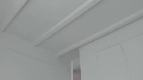 Laura  online show from 13, 2, 2025