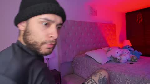 START TRANSMISSION ---- AM COLOMBIA TIME online show from 28, 4, 2026